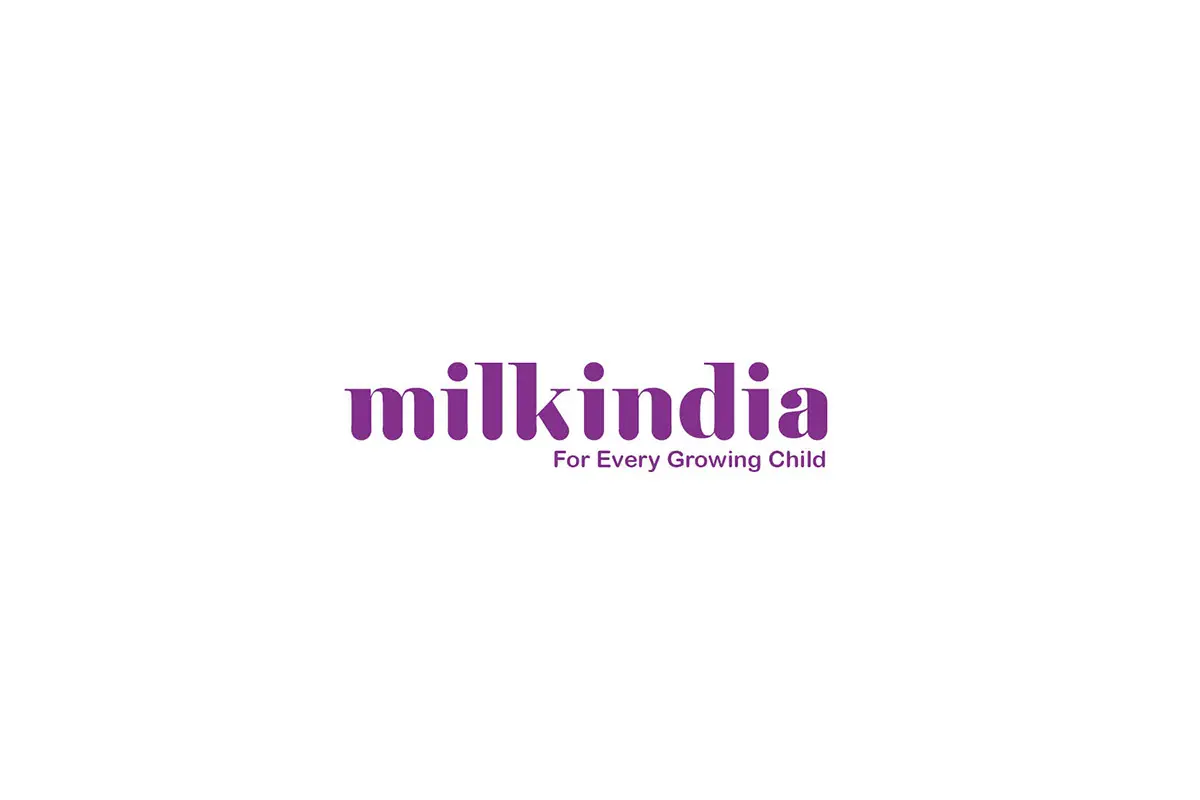 Dairy Products Logo and Packaging Design-2